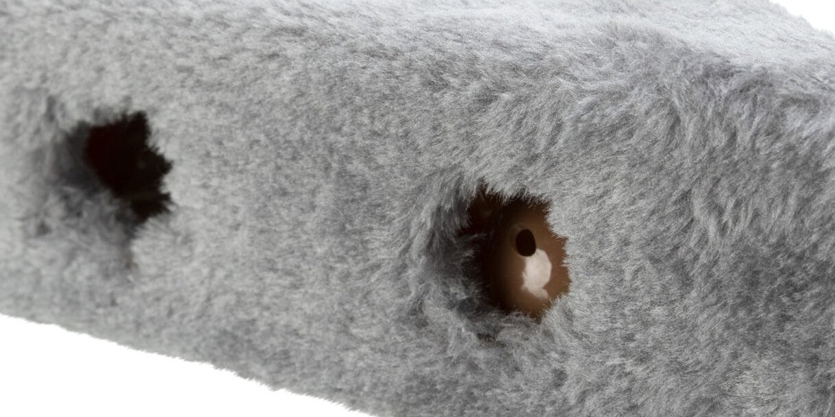 Trixie | Cats Cheese With Dangling Toy And 3 Balls | 36x8x26cm