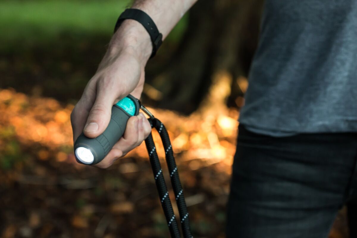 KONG | HandiPOD | Dog Walking Poo Bag Dispenser & Flashlight Attachment