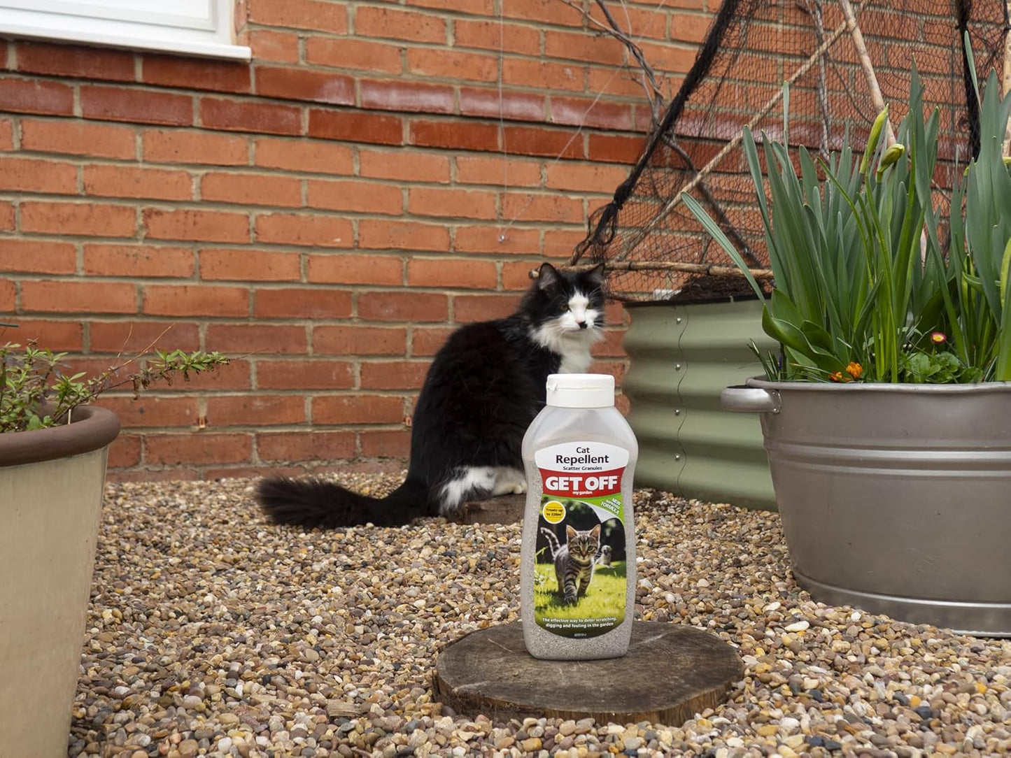 GET OFF Cat Repellent Granules Prevents Digging & Fouling 600ml