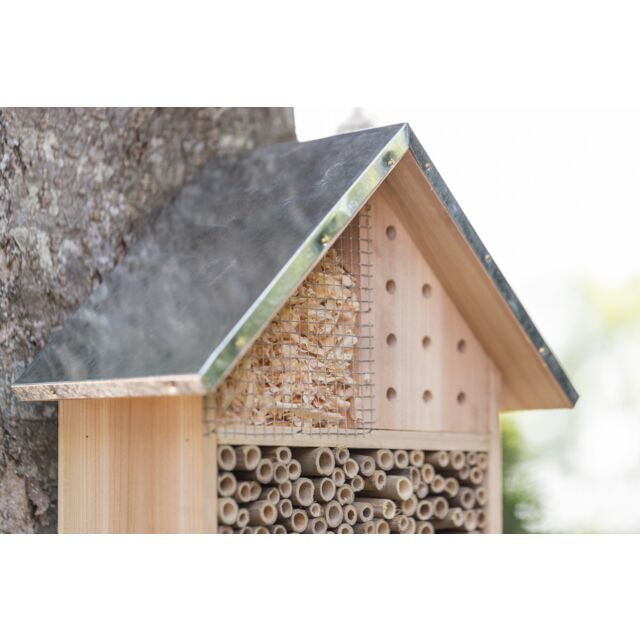 Trixie Large Insect Hotel - Meets UK Conservation Standards | Untreated Pine (29 49 16 cm)