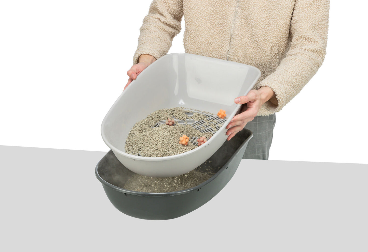 Trixie Berto Hygienic Waste Separating Cat Litter Tray with Rim