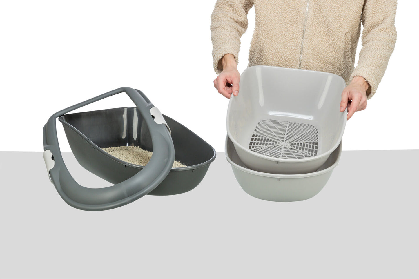 Trixie Berto Hygienic Waste Separating Cat Litter Tray with Rim