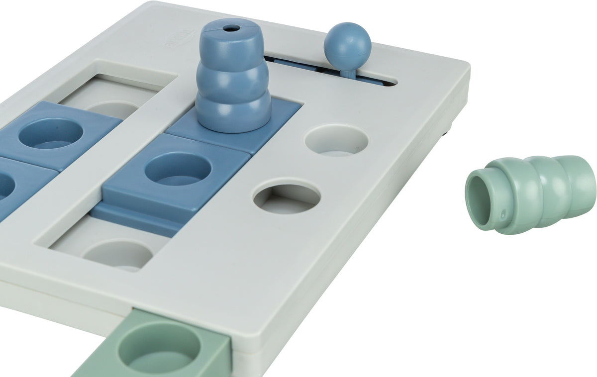 Trixie Mini Mover (Level 3) Strategy Game Dog Puzzle