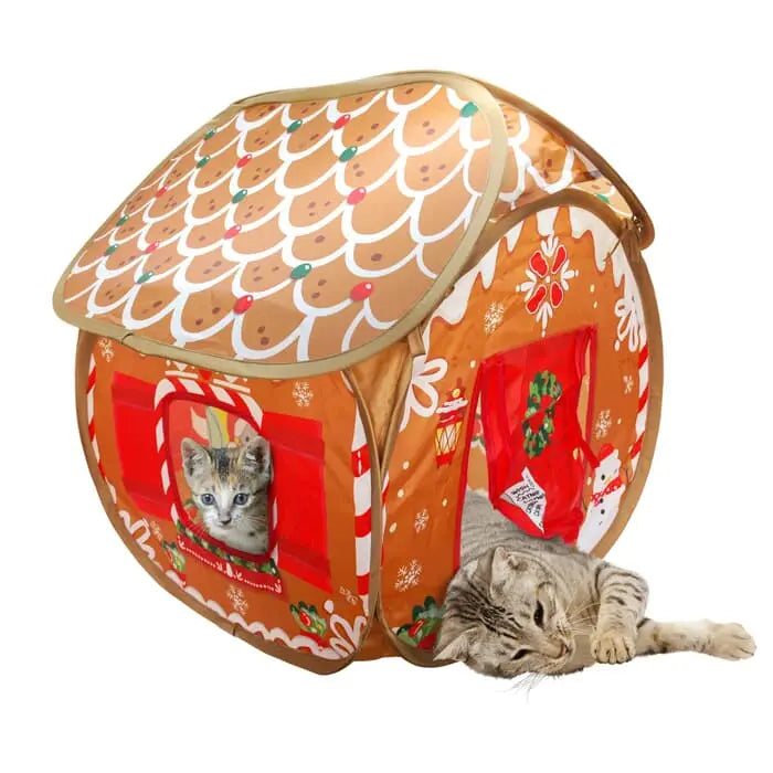 KONG Cat Play Spaces Christmas Gingerbread House
