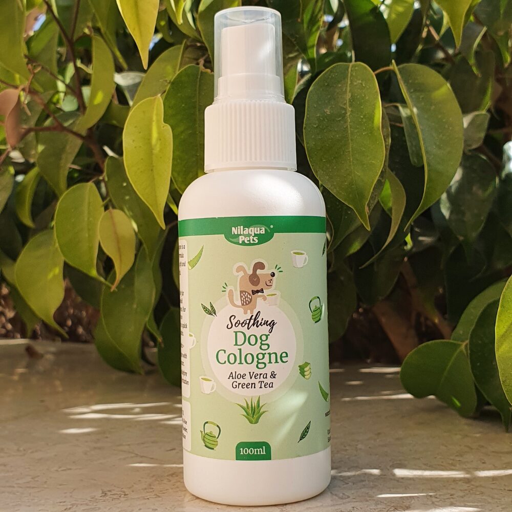 Dog Cologne Spray bottle, green colour, aloe and green tea fragrance